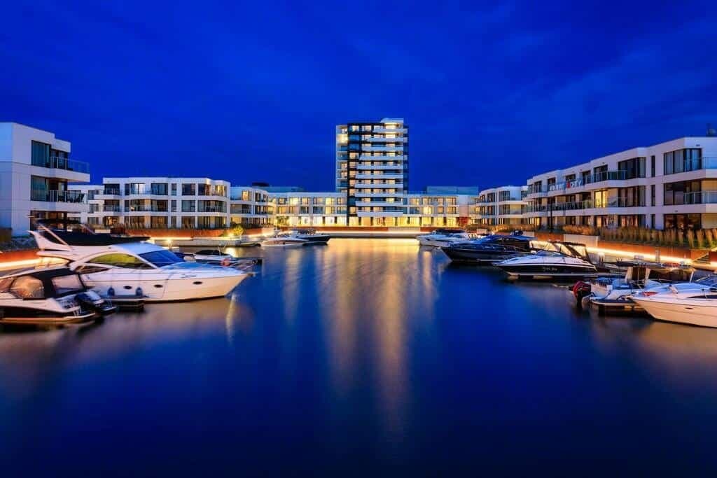 Beginner's Guide to Passive Hotel Investing with Qila Capital